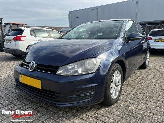 Voiture accidenté Volkswagen Golf 1.6 TDI Trendline Airco 2014/2