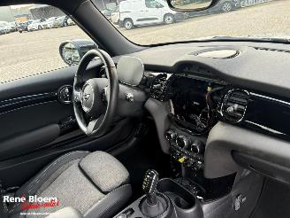 Mini Electric Camden Edition 33kWh picture 9