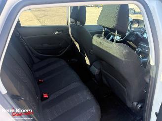 Peugeot 308 1.2 Puretech Premium Aut 131pk picture 10