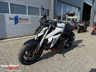 Suzuki  GSX S-950 picture 3