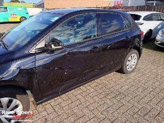Volkswagen Polo 1.6 TDI Comfortline Business Navi 5-drs picture 7