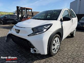 Coche accidentado Toyota Aygo X 1.0 VVT-i Play 2024/4