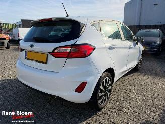 krockskadad bil auto Ford Fiesta 1.0 EcoBoost Hybrid Titanium 2023/12
