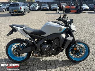 Yamaha MT-09  picture 2