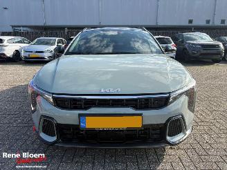 Kia  K4 1.0 T-GDi MHEV GT-Line Launch Edition picture 6