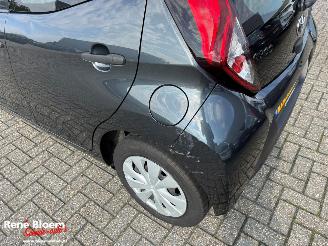 Toyota Aygo 1.0 VVT-i x-fun 5-drs Airco picture 12