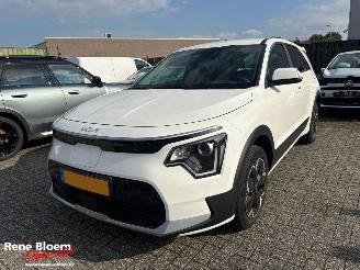 Unfallwagen Kia Niro EV Light Edition 64.8kWh 2024/10