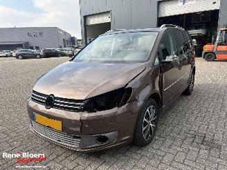 Volkswagen Touran 1.4 TSI Highline 7pers picture 4