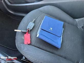 Peugeot 208 1.0 VTI Access 68pk picture 12