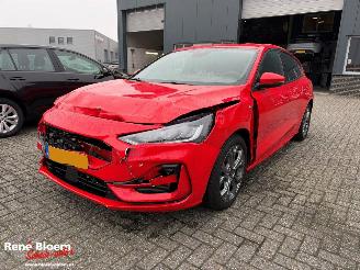 Ford Focus 1.0 EcoBoost Hybrid ST Line picture 4