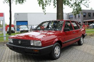 Vrakbiler auto Volkswagen Passat 1.6 CL Inj NETTE STAAT!, Trekhaak, HISTORIE! 1987/4