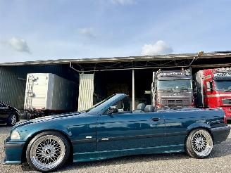  BMW 3-serie cabrio 320i 150pk exe M-Sport individual - hardtop - 17 inch bbs breedset - verlaagd - clima - leer - boston grün 1997/6