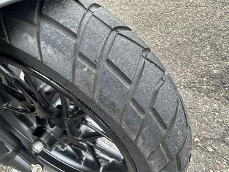 Honda  ADV 350A 29pk Matgrijs - keyless - handvat verwarming - abs - slechts 5284km gelopen - lichte krassen picture 11