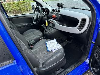 Fiat Panda 0.9TwinAir Turbo 4x4 Cross 6-bak - nap - clima - elektr pakket - lmv - privacy glass - led - trekhaak picture 21