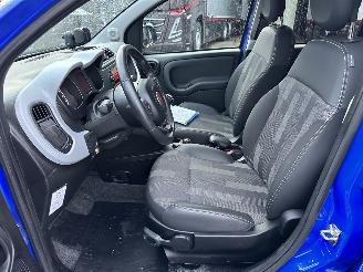 Fiat Panda 0.9TwinAir Turbo 4x4 Cross 6-bak - nap - clima - elektr pakket - lmv - privacy glass - led - trekhaak picture 29