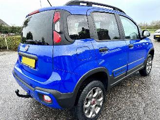 Fiat Panda 0.9TwinAir Turbo 4x4 Cross 6-bak - nap - clima - elektr pakket - lmv - privacy glass - led - trekhaak picture 5