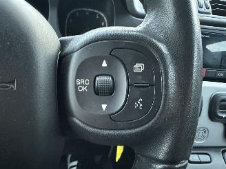 Fiat Panda 0.9TwinAir Turbo 4x4 Cross 6-bak - nap - clima - elektr pakket - lmv - privacy glass - led - trekhaak picture 45
