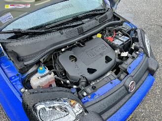 Fiat Panda 0.9TwinAir Turbo 4x4 Cross 6-bak - nap - clima - elektr pakket - lmv - privacy glass - led - trekhaak picture 12