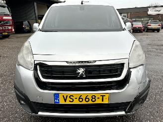 Peugeot Partner 120 1.6 BlueHDi 73kw 100 L1 Première S&S - nap - navi - pdc - lmv - airco - cruise - getint voor + zijruiten picture 3