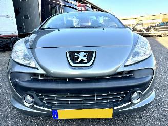 Peugeot 207 CC 1.6 VTi 120pk automaat Roland Garros - nap - clima - cruise - pdc - bi color leer - 4x nieuwe banden picture 4