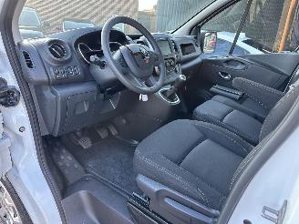 Renault Trafic Gereserveerd 2.0 dCi 120pk 6-bak T29 L2/H1 Bns - 3pers - facelift - 34dkm - pdc - trekh - navi - airco - cruise - aux - usb picture 22