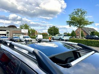 Mitsubishi Outlander 2.0 Turbo 201pk 4WD - uniek - 2x schuifdak - airco - leer + alcantara + stoelverw - privacy glass - rijdbaar picture 8