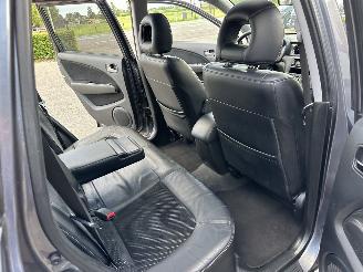 Mitsubishi Outlander 2.0 Turbo 201pk 4WD - uniek - 2x schuifdak - airco - leer + alcantara + stoelverw - privacy glass - rijdbaar picture 57