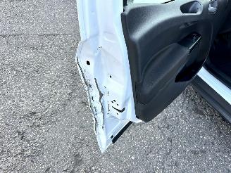 Ford Transit Courier 1.0T 101pk 6-bak euro.6 2023 EcoBoost Trend S&S - 2023 - nap - navi - airco - cruise - stoelverwarming voor - benzine picture 44