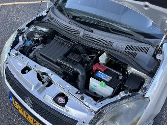 Suzuki Swift 1.3i 92pk GLS 5drs - nap - airco - camera - touchscreen multimedia - bleutooth - alcantara hemel + stuur picture 10