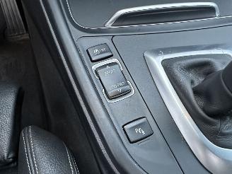 BMW 3-serie GT 320i 184pk High Exe - nap - panoramadak - camera - alarm - harman/kardon - elektr klep - leer - org nl picture 36