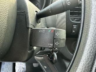 Renault Trafic 1.6 dCi 90pk 6-bak T29 L2/H1 Comfort - nap - 3.pers - navi - airco - cruise - aux - usb - privacy glass - facelift picture 36