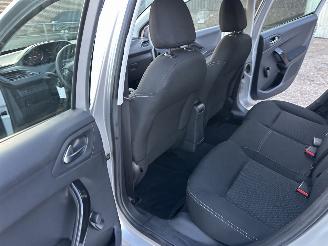 Peugeot 208 1.2 PureTech 82pk BlueLion 5drs - 86dkm nap - navi - cruise - pdc - airco - aux - usb - touchscreen - facelift picture 58