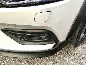 Volvo V-60 Cross country 2.0 D4 190pk aut AWD Intro Ed - pano - bowers&wilkins - 360cam - stoelkoeling - stoelverw v+a - head up picture 138