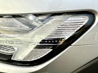 Volvo V-60 Cross country 2.0 D4 190pk aut AWD Intro Ed - pano - bowers&wilkins - 360cam - stoelkoeling - stoelverw v+a - head up picture 137