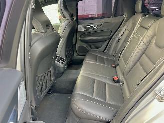 Volvo V-60 Cross country 2.0 D4 190pk aut AWD Intro Ed - pano - bowers&wilkins - 360cam - stoelkoeling - stoelverw v+a - head up picture 97