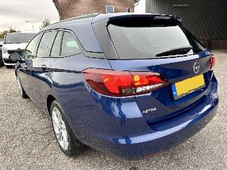 Opel Astra sports tourer bus elegance 1.2T 131pk 6-bak - nap - navi - cam - bose - stoelverw v+a - stuurverw - keyless - front + line assist picture 7