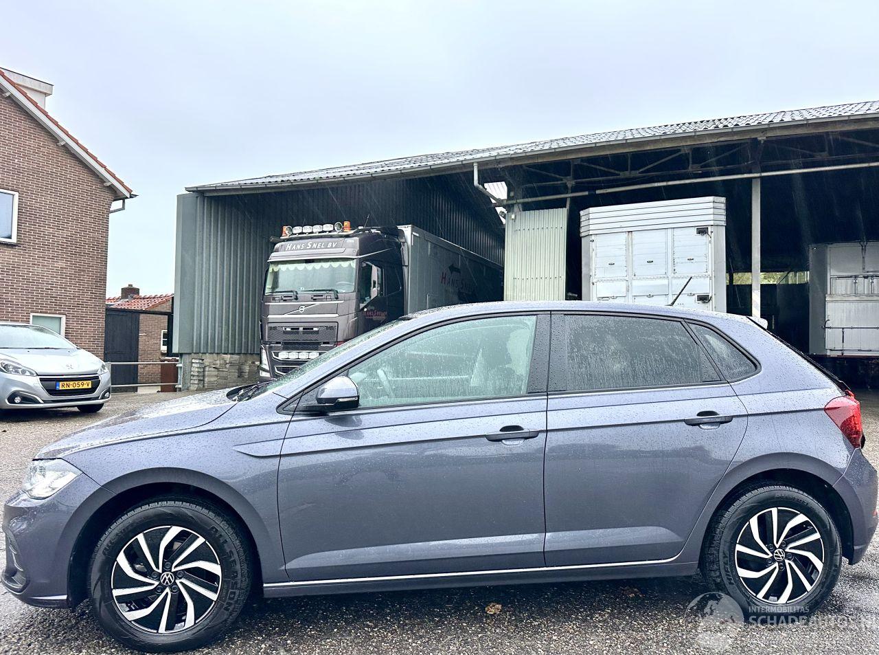 Volkswagen Polo 1.0 TSI 95pk 7-traps aut + f1 Life Edition 5drs - nap - navi - camera - carplay - front + line assist