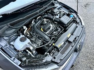 Volkswagen Polo 1.0 TSI 95pk 7-traps aut + f1 Life Edition 5drs - nap - navi - camera - carplay - front + line assist picture 71