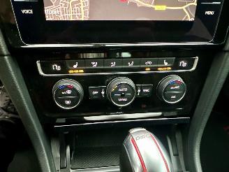 Volkswagen Golf 2.0 TSI GTI 245pk aut + f1 Perf. 5drs - pano - cam - virtual - keyless - acc - front assist - carplay - sfeerverlichting picture 43
