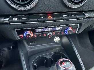 Audi Rs3 Sportback 2.5 TFSI 400pk aut + f1 quattro - pano - facelift - camera - b&o - keyless - virtual - front + line assist picture 44