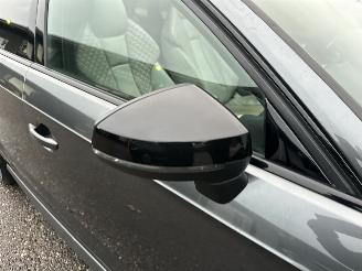 Audi Rs3 Sportback 2.5 TFSI 400pk aut + f1 quattro - pano - facelift - camera - b&o - keyless - virtual - front + line assist picture 98