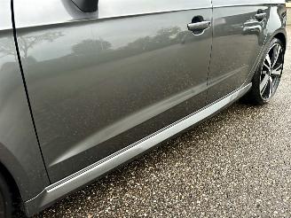 Audi Rs3 Sportback 2.5 TFSI 400pk aut + f1 quattro - pano - facelift - camera - b&o - keyless - virtual - front + line assist picture 101