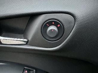 Opel Meriva 1.4 Turbo 120pk Berlin - nap - clima - cruise - navi - pdc v+a - trekh - licht + regens + dimmend binnenspiegel picture 38