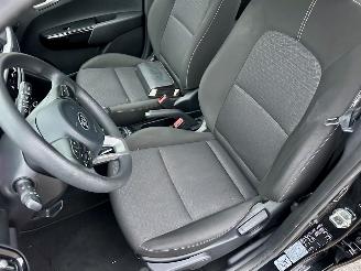 Kia Picanto 1.0 CVVT 67pk ComfortPlusLine Navigator - nap - camera - navi - airco - lmv - 4x elektr ram - aux + usb picture 21