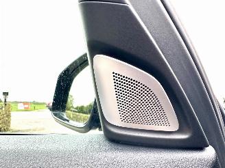 BMW 5-serie 550i 4.4 V8 TwinTurbo 408pk 8-traps aut M-Sport - nap - b&o - schuifdak - massage - softclose - tv schermen - 360cam picture 32