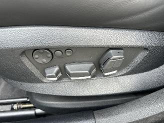 BMW 5-serie 550i 4.4 V8 TwinTurbo 408pk 8-traps aut M-Sport - nap - b&o - schuifdak - massage - softclose - tv schermen - 360cam picture 61