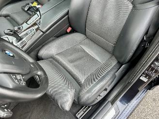 BMW 5-serie 550i 4.4 V8 TwinTurbo 408pk 8-traps aut M-Sport - nap - b&o - schuifdak - massage - softclose - tv schermen - 360cam picture 78