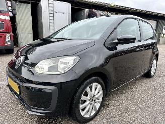 Volkswagen Up! Gereserveerd 1.0 BMT 60pk Move up 5drs - 94dkm nap - clima - cruise - leer - stoelverw - city safety system picture 2