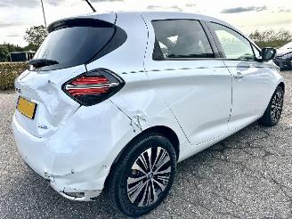 Renault Zoé Gereserveerd R135 52kWh aut S.Limitee Riviera - 12dkm - leer - nav - cam - keyless - incl batterij - stuurverw - stoelverw picture 5