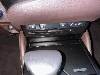 Lexus ES 300H Hybrid 243pk aut + f1 Luxury Line - schuifdak - nap - front + line + side assist - stoelverw + koeling picture 22